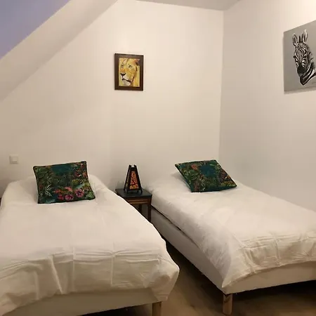 Elen's At The Bucorde